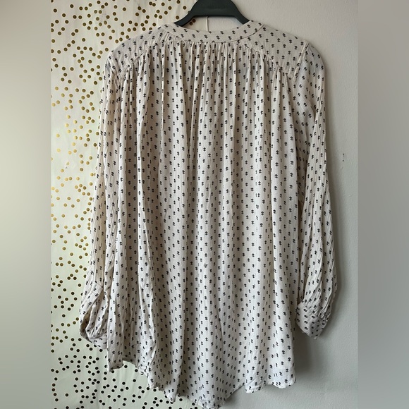 Free People Rune Print Tunic Top Size S Ivory Long Sleeves 3/4 Button Front - Picture 2 of 12